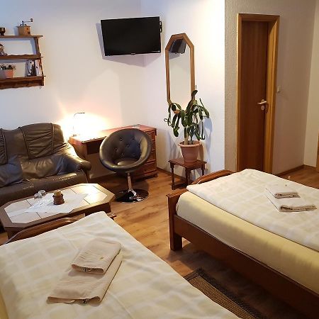 Hôtel Landhaus Dargelin à Behrenhoff Extérieur photo