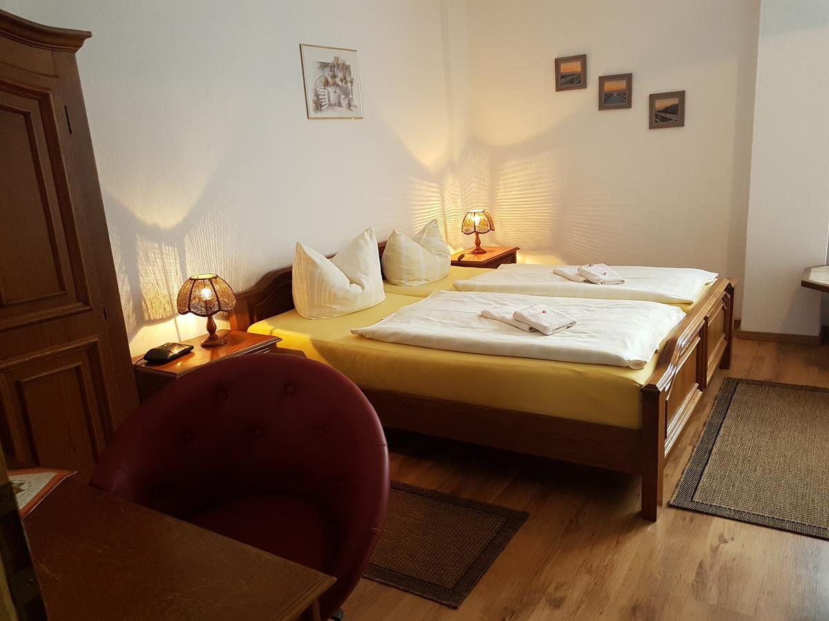 Hôtel Landhaus Dargelin à Behrenhoff Extérieur photo